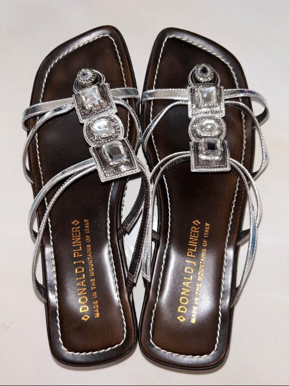 NWOB Vintage Donald J. Pliner Shyra Metallic Strappy Jewel-Accent Thong Sandals